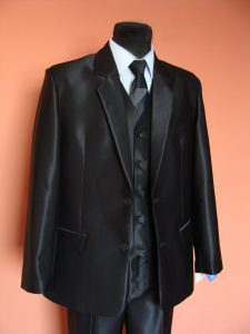 Model nr 115 - Mocny połysk (czarny) - na zamówienie