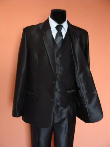 Model nr 115 - Mocny połysk (czarny) - na zamówienie